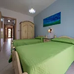 Iris Gialla Est By Salento Prime