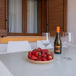 Iris Gialla Est By Salento Prime Casa vacanze